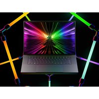 Razer Blade 16 OLED QHD 240Hz i9 14900HX 4080 32G 1T 11
